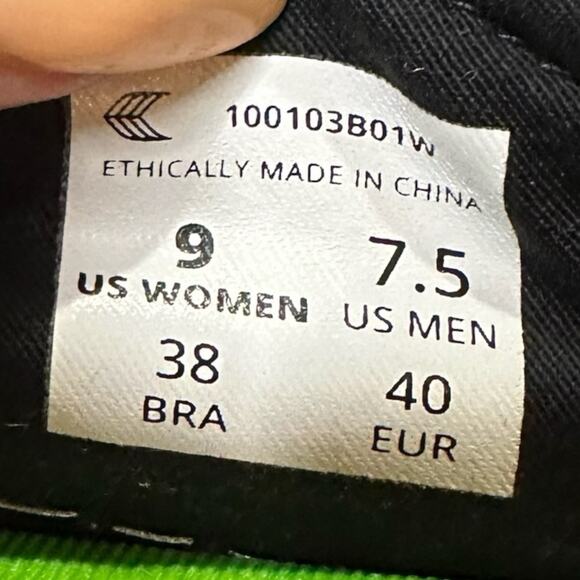 Cariuma Black Canvas OCA LOW Sneakers Minimalist Design Size 9 - Picture 5 of 8